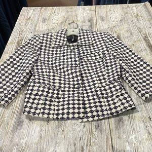 Women’s blazer - Size 4 Woven with snap closure. Cream with black & purple.